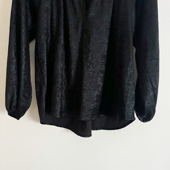 XIRENA Farrah Poplin Split Neck Top Shimmer Black Medium M - Picture 5 of 8